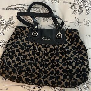 Coach Signature Black and Tan Shoulder Bag